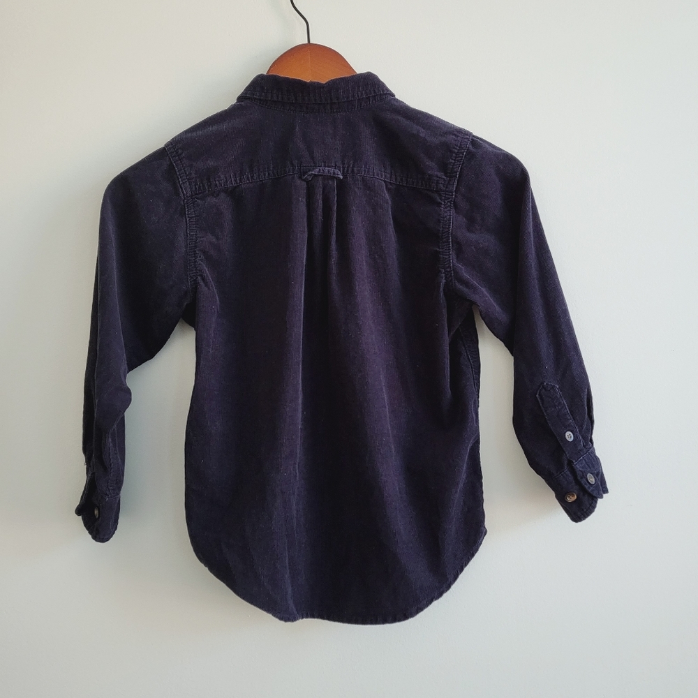 3/$35 The Children's Place size 5/6 navy corduroy button shirt size 5/6 - Picture 4 of 4